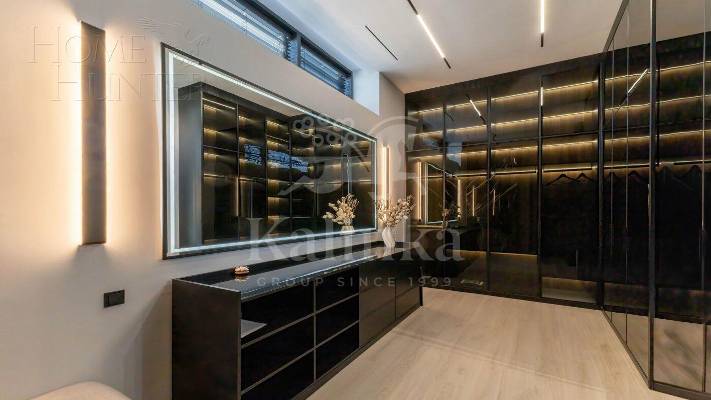 2-этажный коттедж 1 317 м² с отделкой