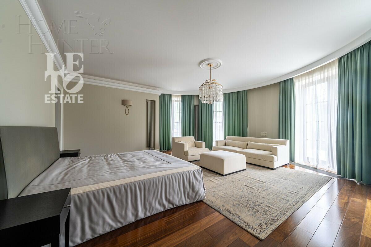 2-этажный коттедж 590 м² с отделкой