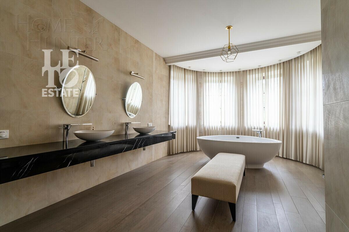 2-этажный коттедж 590 м² с отделкой
