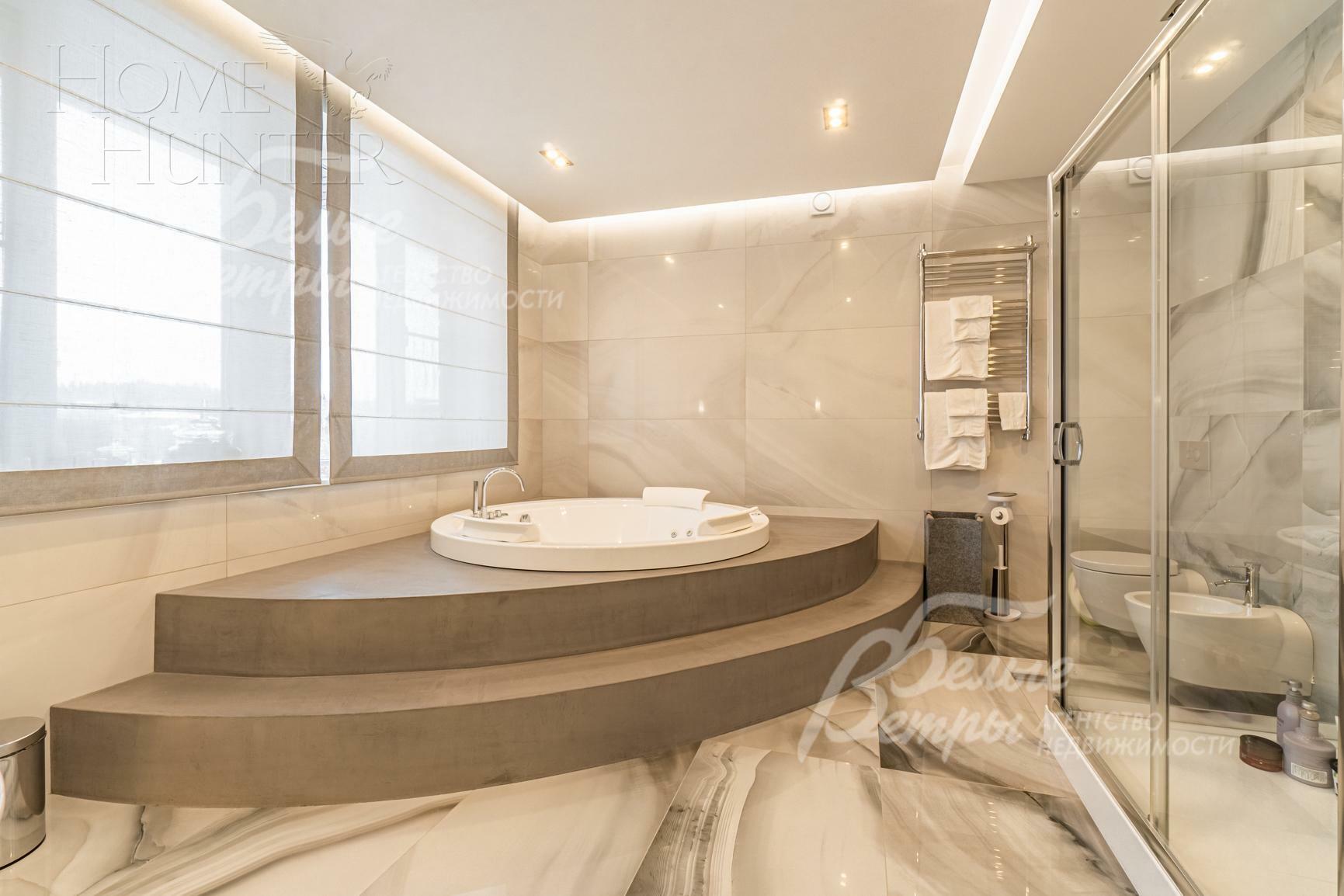2-этажный коттедж 650 м² с отделкой