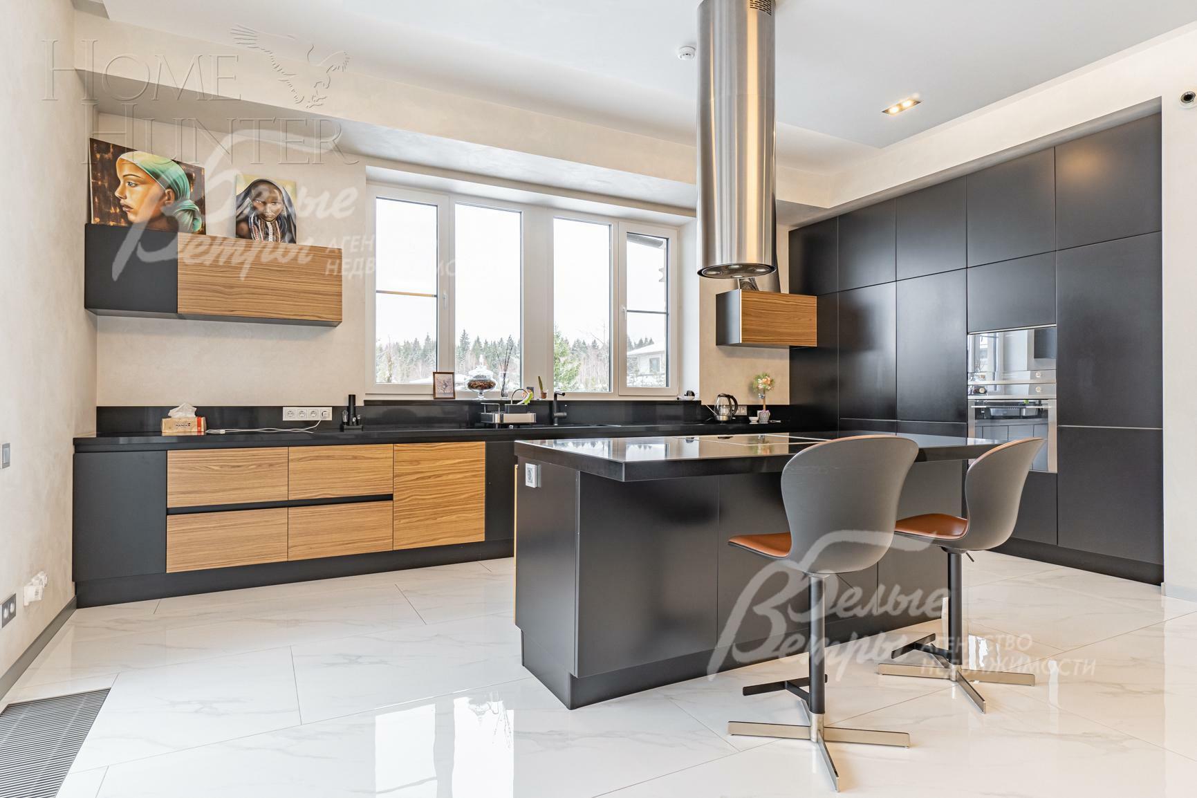 2-этажный коттедж 650 м² с отделкой