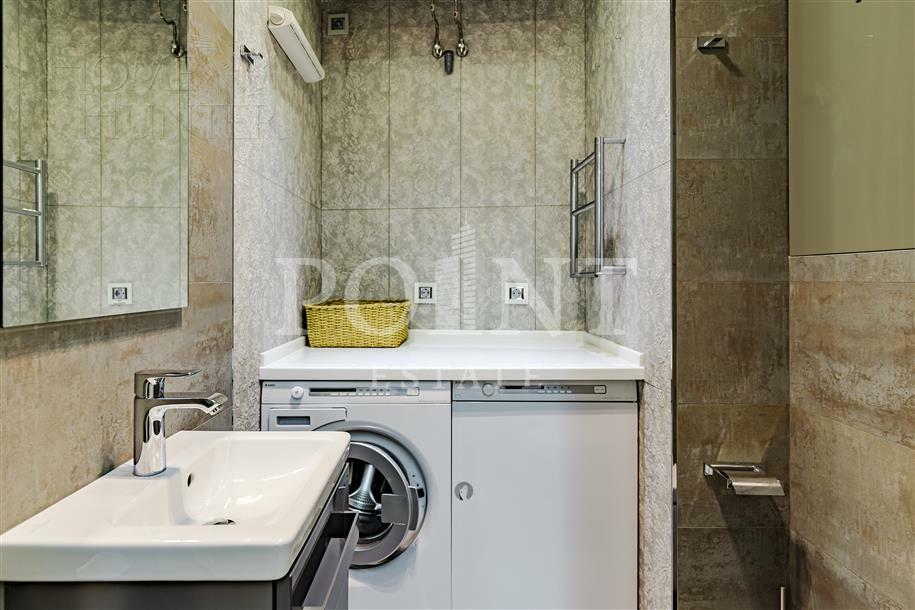 5-КОМН. КВАРТИРА С ОТДЕЛКОЙ 208 М² НА 3 ЭТАЖЕ