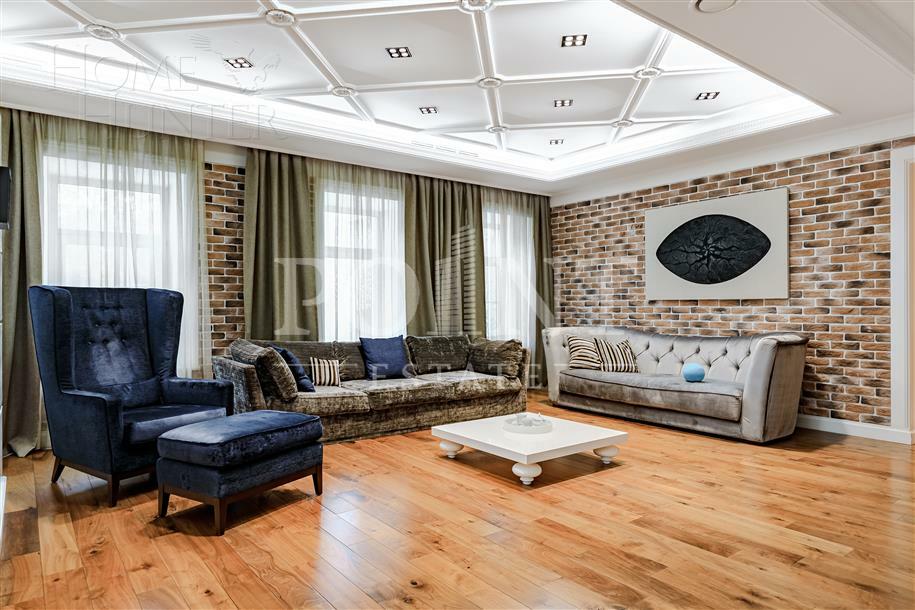 5-КОМН. КВАРТИРА С ОТДЕЛКОЙ 208 М² НА 3 ЭТАЖЕ