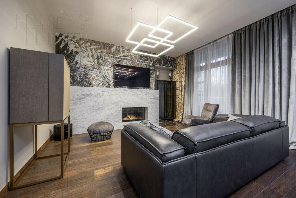 3-этажный таунхаус 290 м² с отделкой