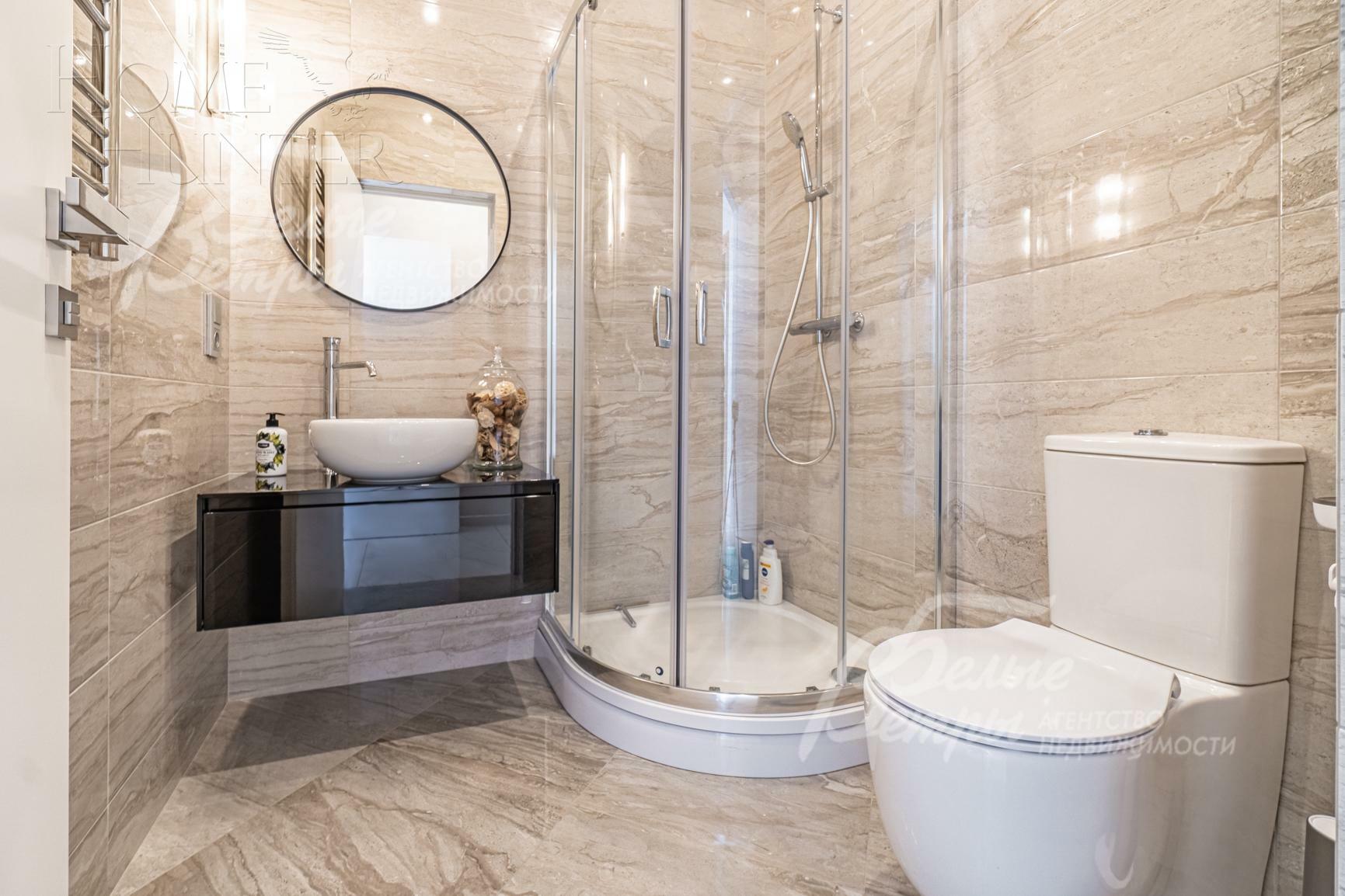2-этажный коттедж 650 м² с отделкой