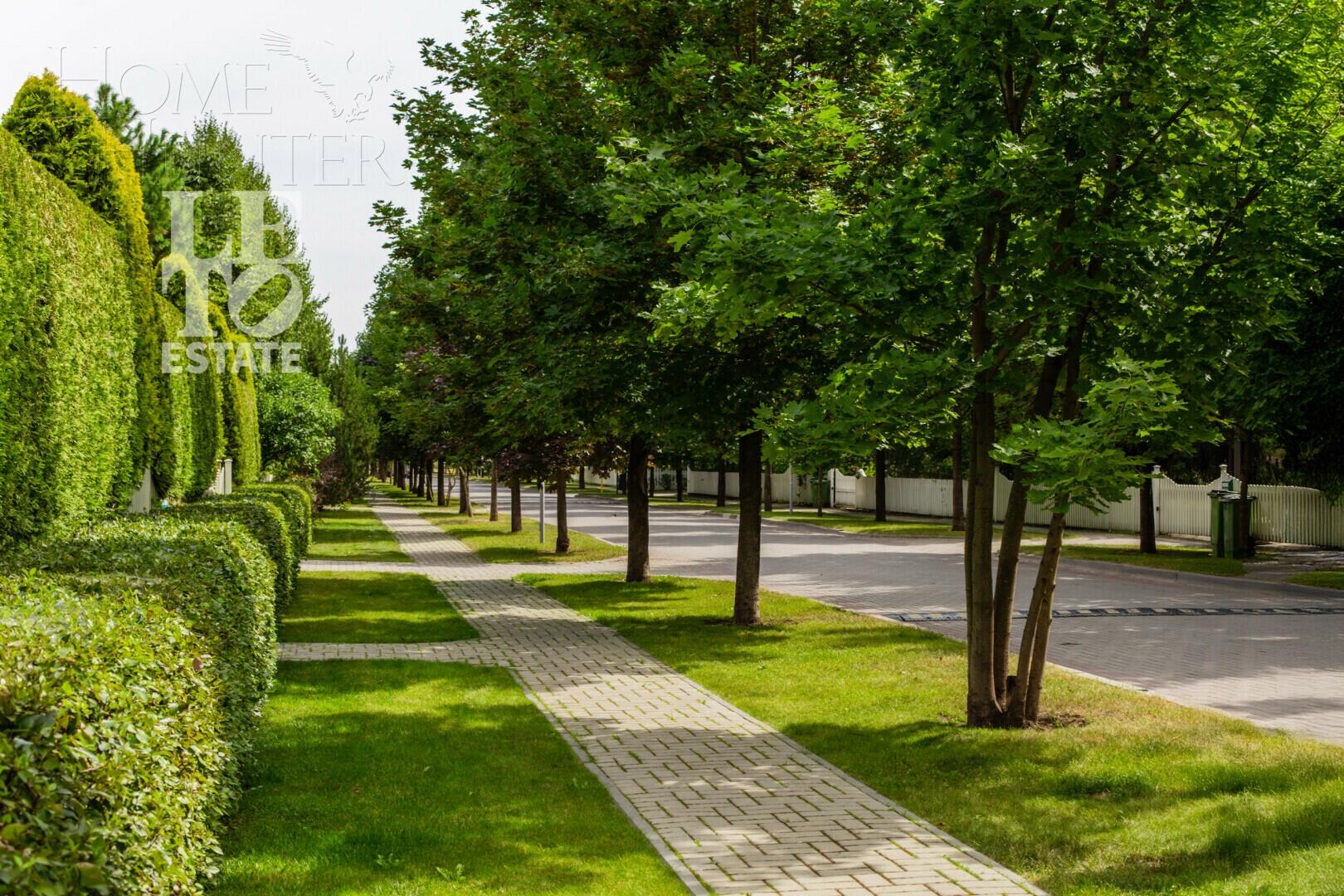 2-этажный коттедж 590 м² с отделкой