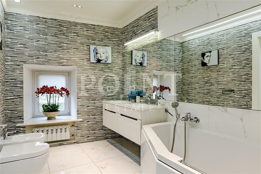 5-КОМН. КВАРТИРА С ОТДЕЛКОЙ 208 М² НА 3 ЭТАЖЕ
