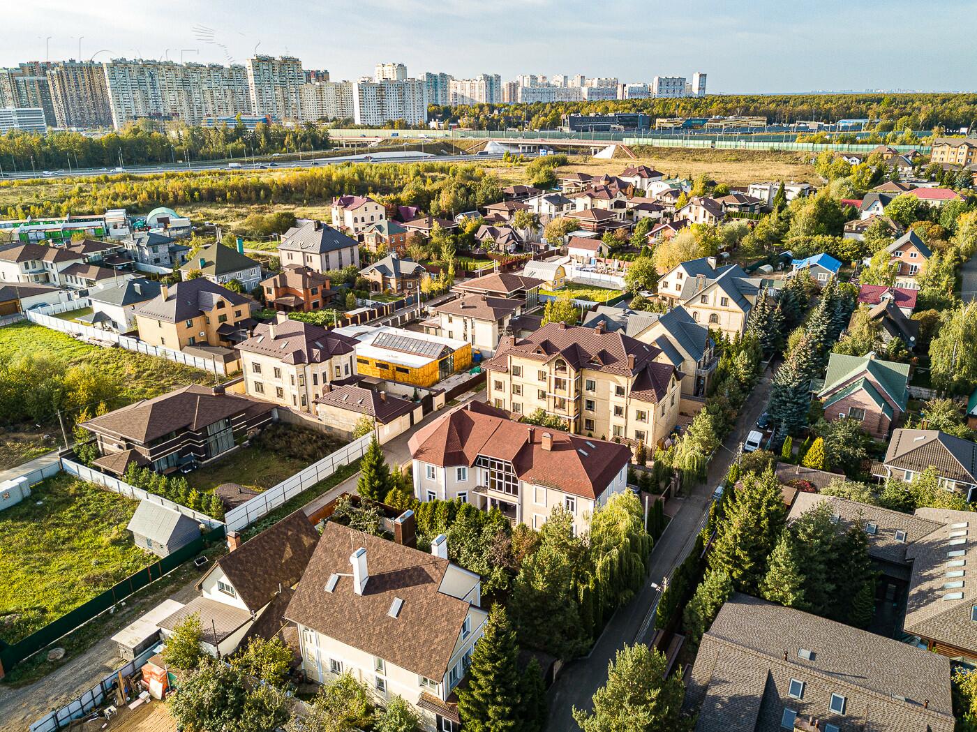 2-этажный коттедж 714 м² с отделкой