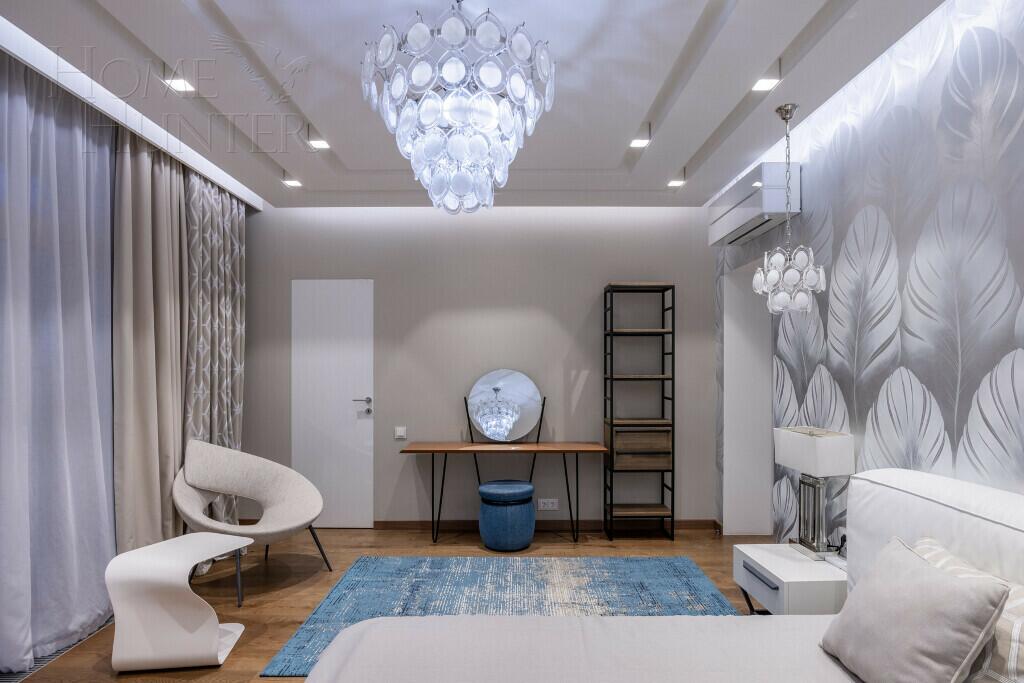 3-этажный таунхаус 290 м² с отделкой
