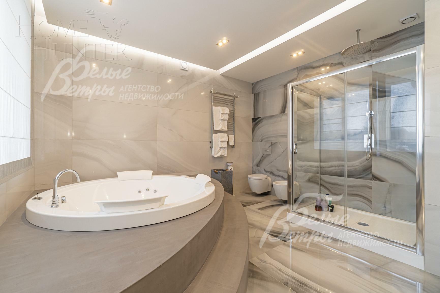 2-этажный коттедж 650 м² с отделкой