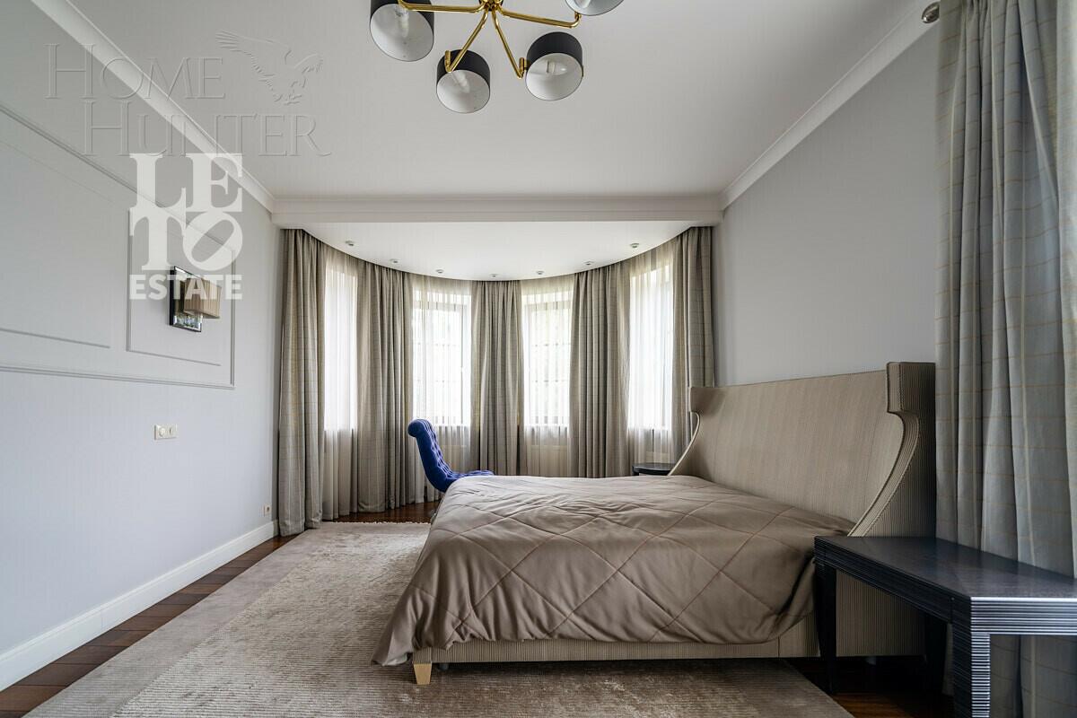2-этажный коттедж 590 м² с отделкой