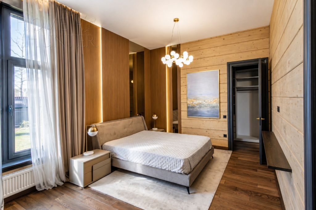 2-этажный коттедж 374 м² с отделкой