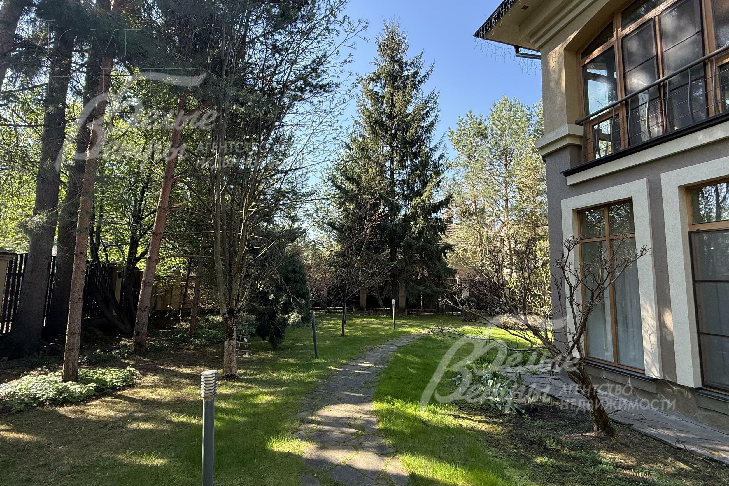 2-этажный коттедж 700 м² с отделкой