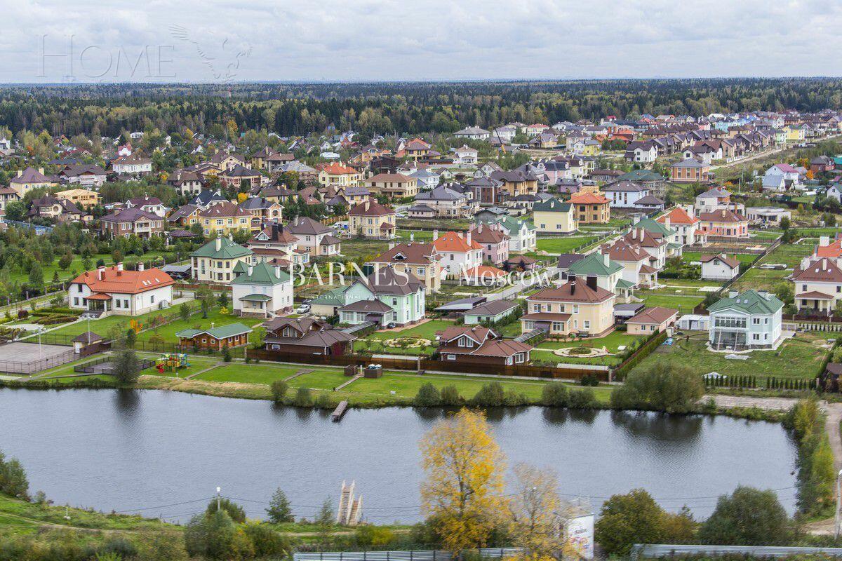 2-этажный коттедж 830 м² без отделки