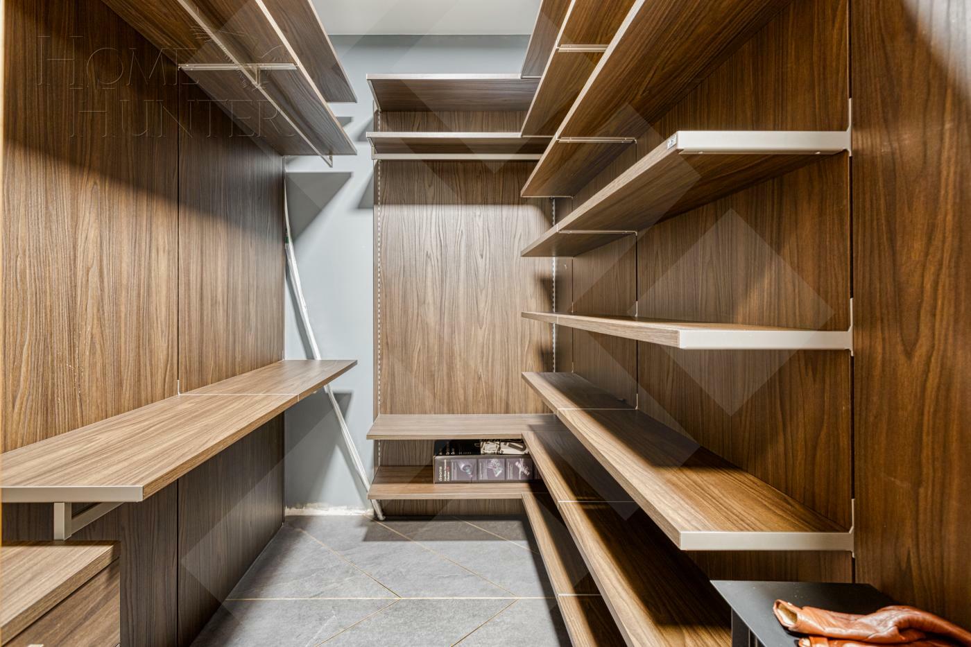 2-КОМН. КВАРТИРА С ОТДЕЛКОЙ 81 М² НА 8 ЭТАЖЕ