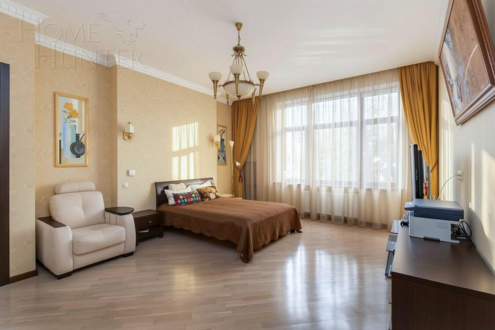 3-КОМН. КВАРТИРА С ОТДЕЛКОЙ 146.5 М² НА 4 ЭТАЖЕ
