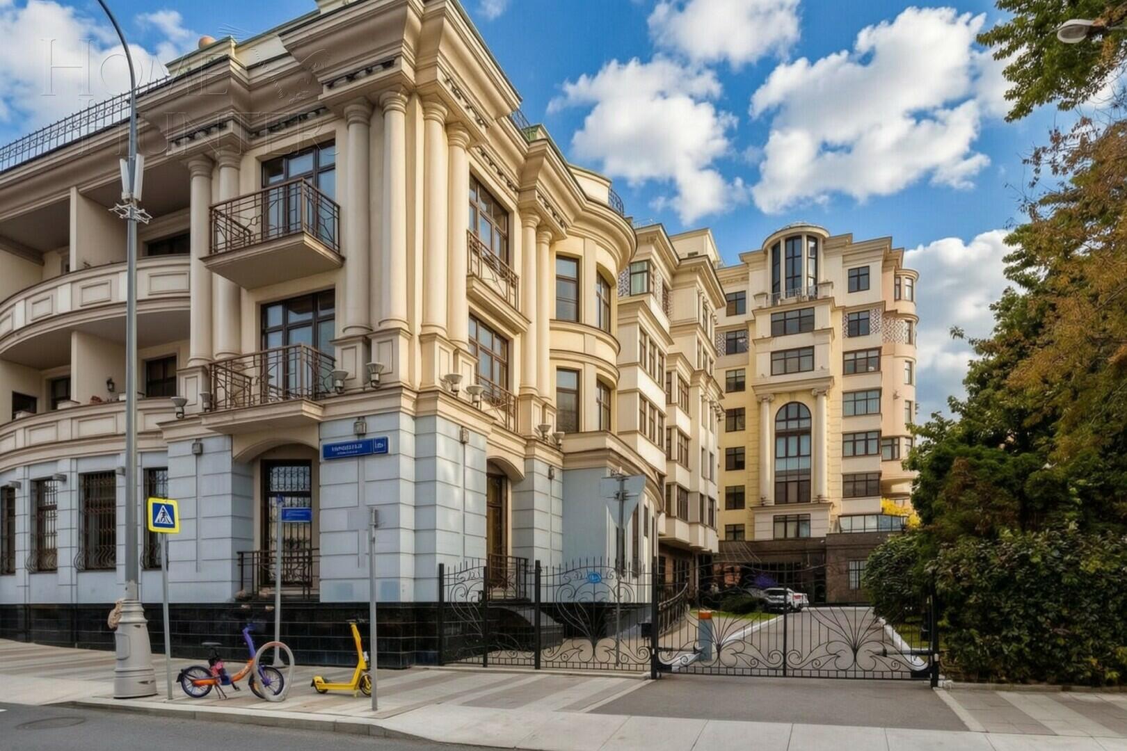 3-КОМН. КВАРТИРА С ОТДЕЛКОЙ 146.5 М² НА 4 ЭТАЖЕ