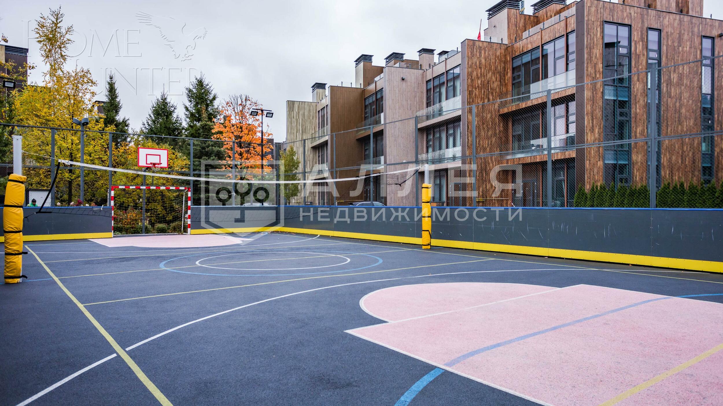 3-этажный таунхаус 240 м² без отделки