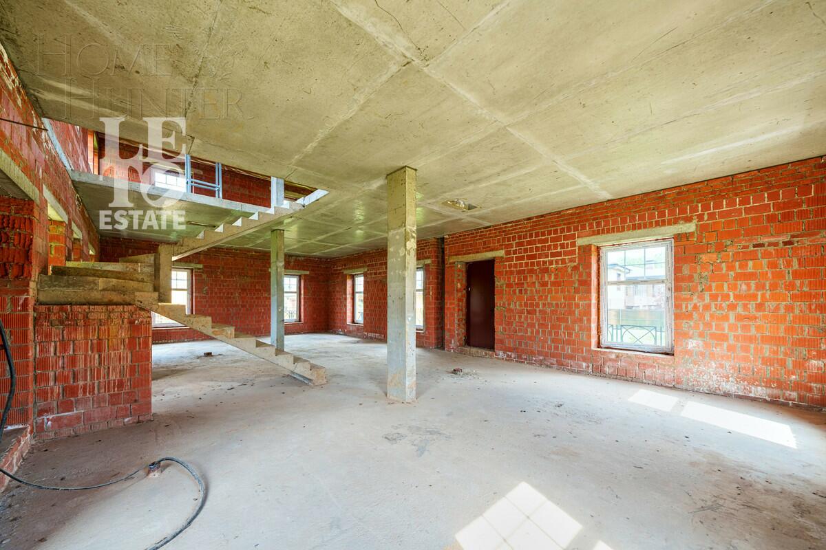 2-этажный коттедж 245.1 м² без отделки