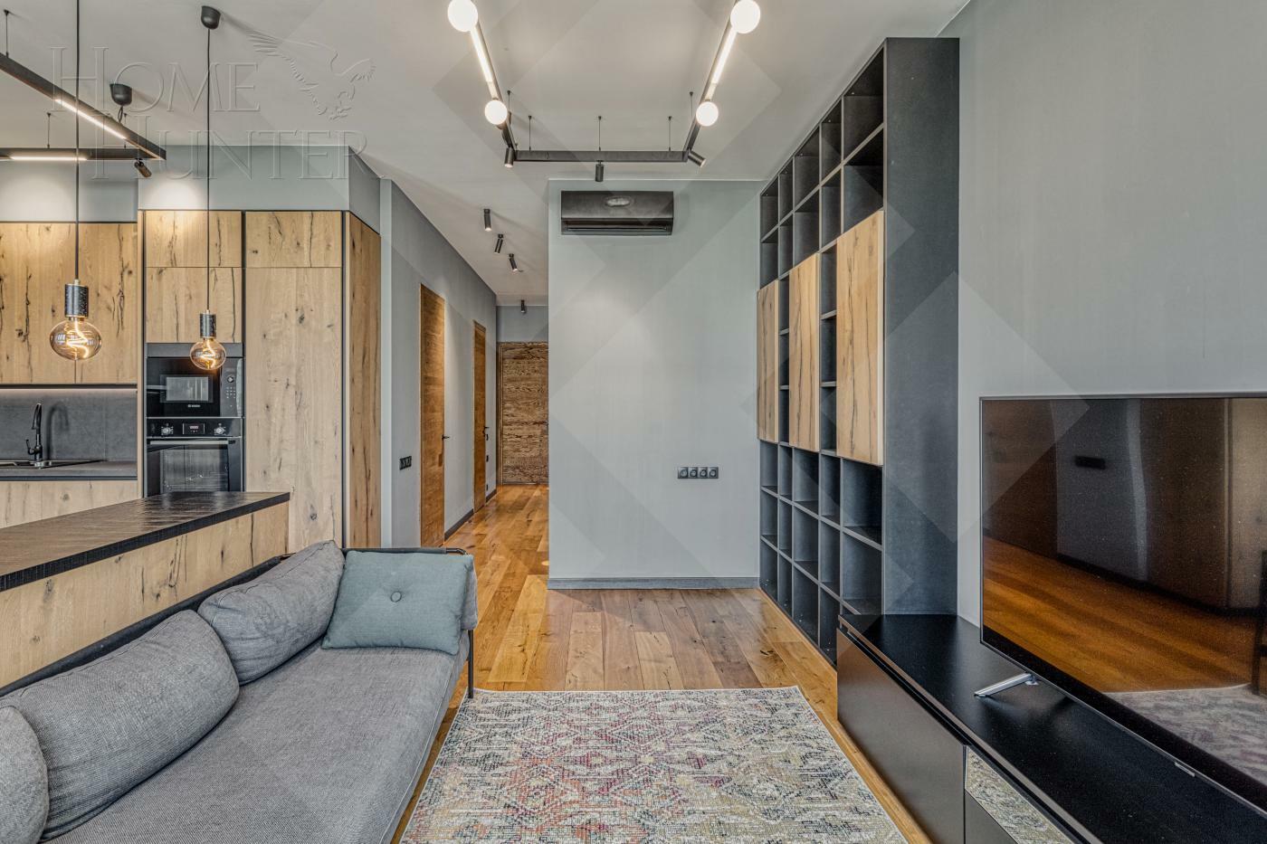 2-КОМН. КВАРТИРА С ОТДЕЛКОЙ 81 М² НА 8 ЭТАЖЕ