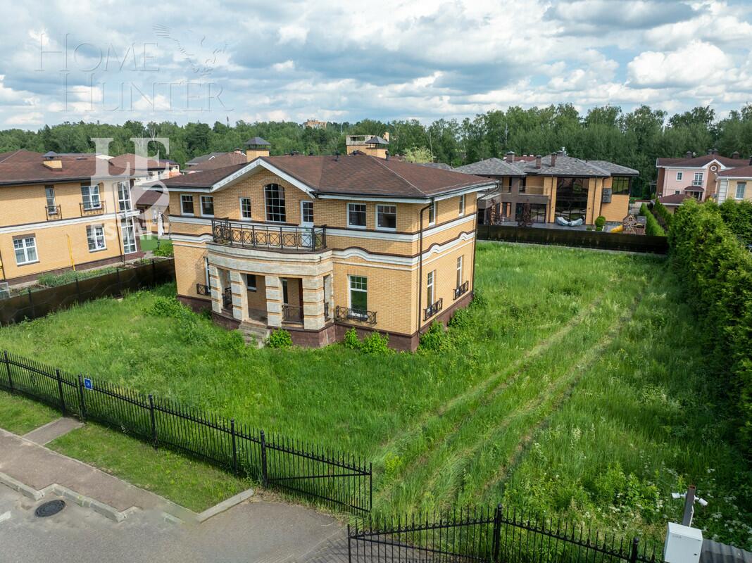 2-этажный коттедж 245.1 м² без отделки