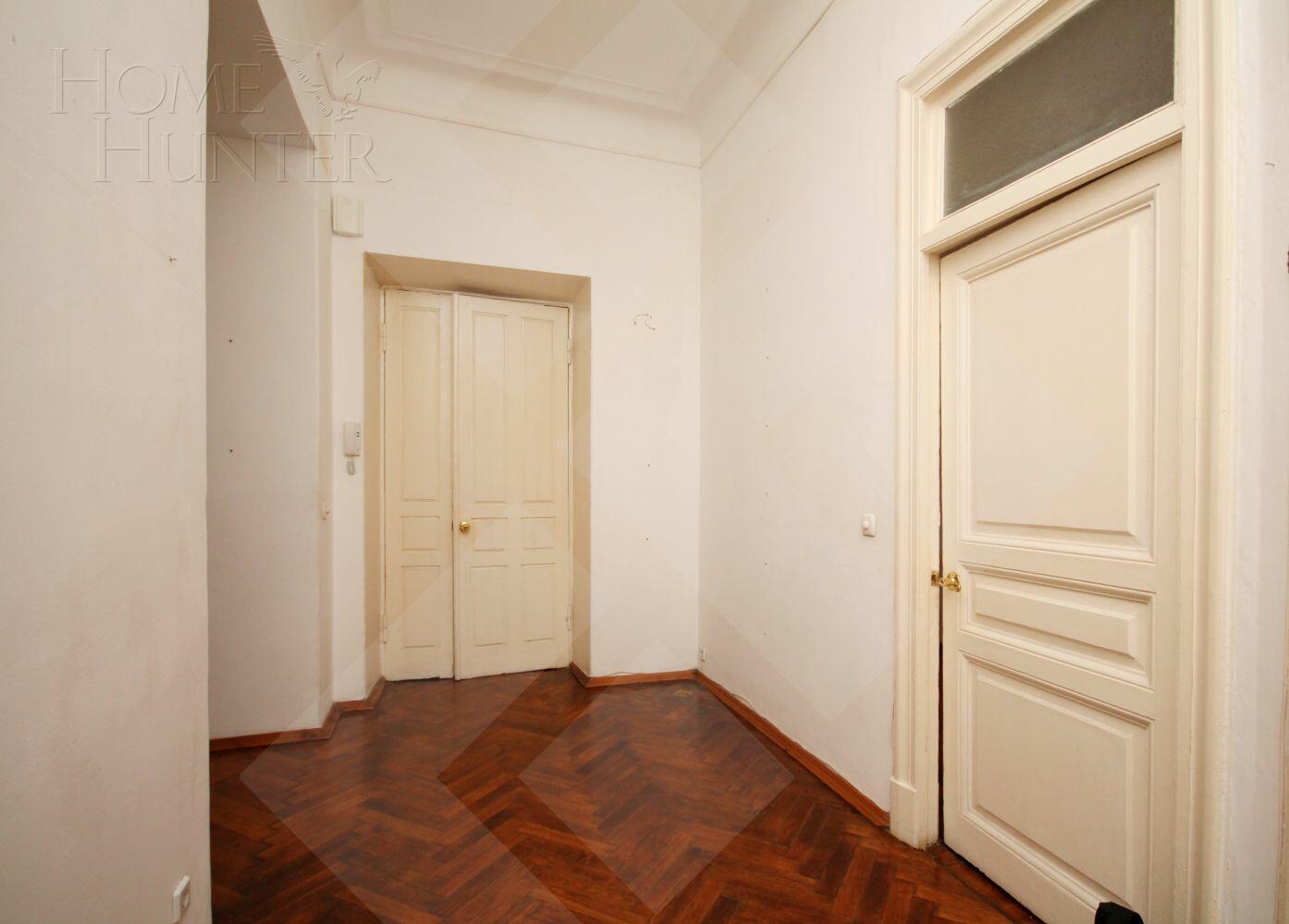 5-КОМН. КВАРТИРА С ОТДЕЛКОЙ 132 М² НА 3 ЭТАЖЕ