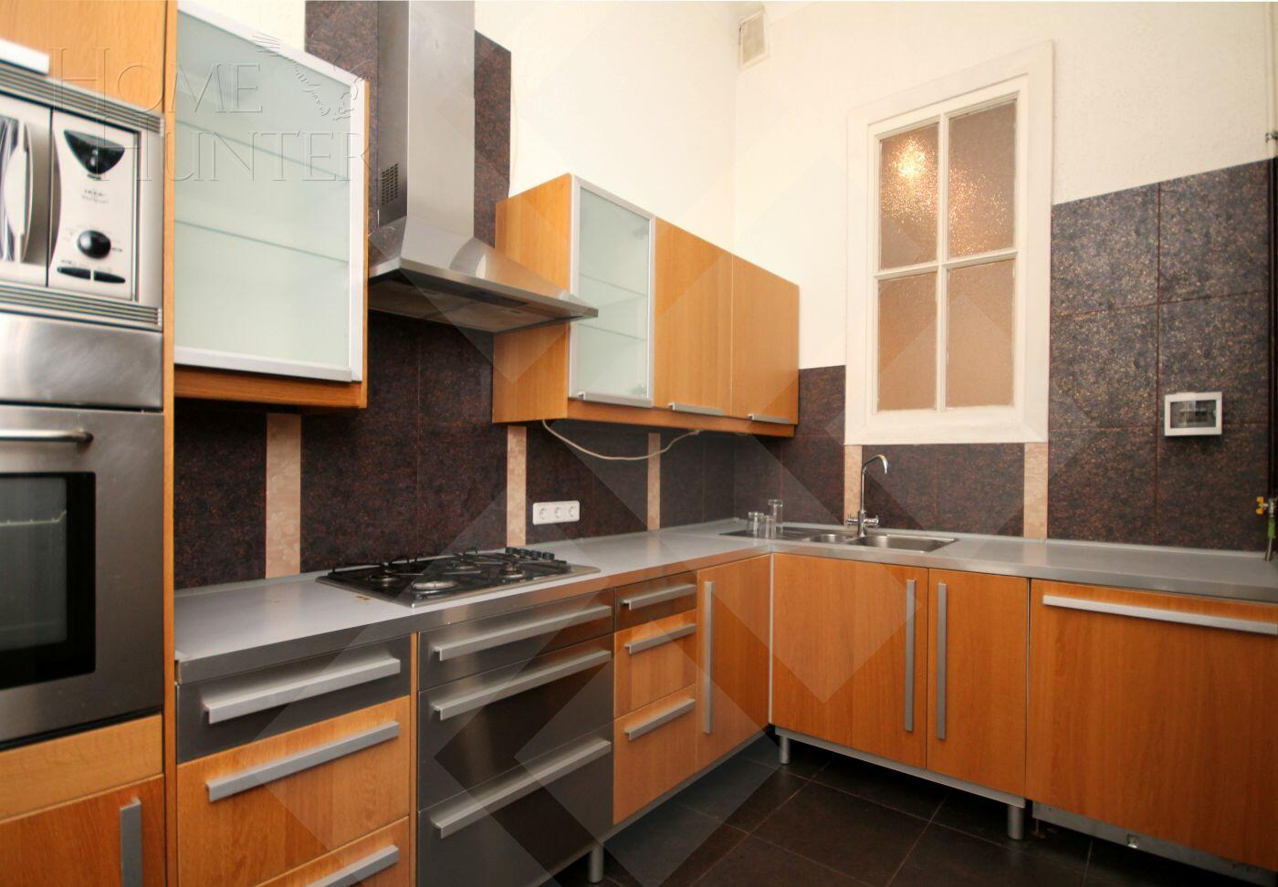 5-КОМН. КВАРТИРА С ОТДЕЛКОЙ 132 М² НА 3 ЭТАЖЕ