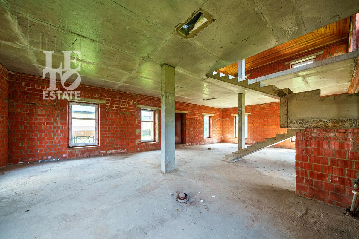 2-этажный коттедж 245.1 м² без отделки