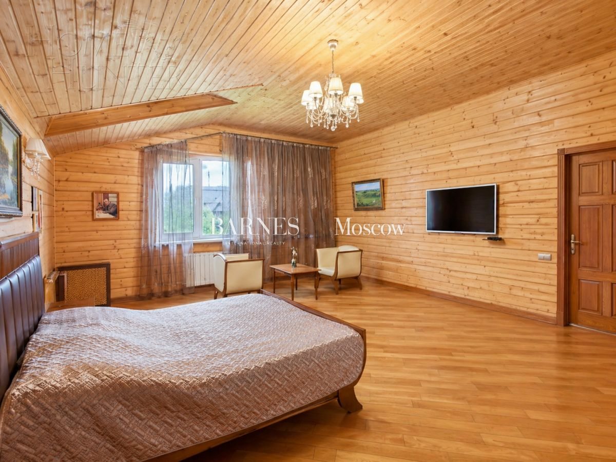 2-этажный коттедж 1 786 м² с отделкой