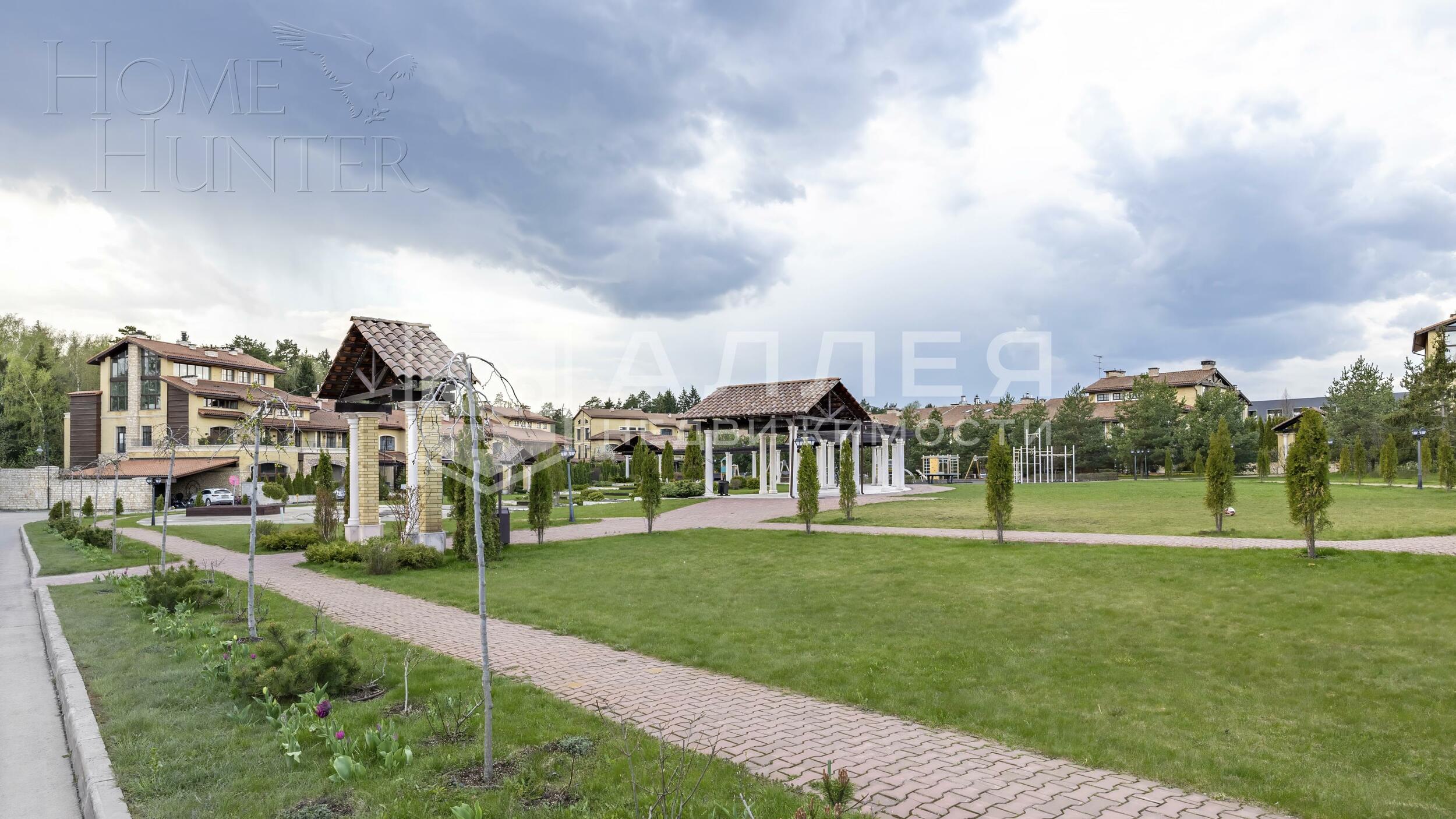 2-этажный коттедж 520.5 м² без отделки