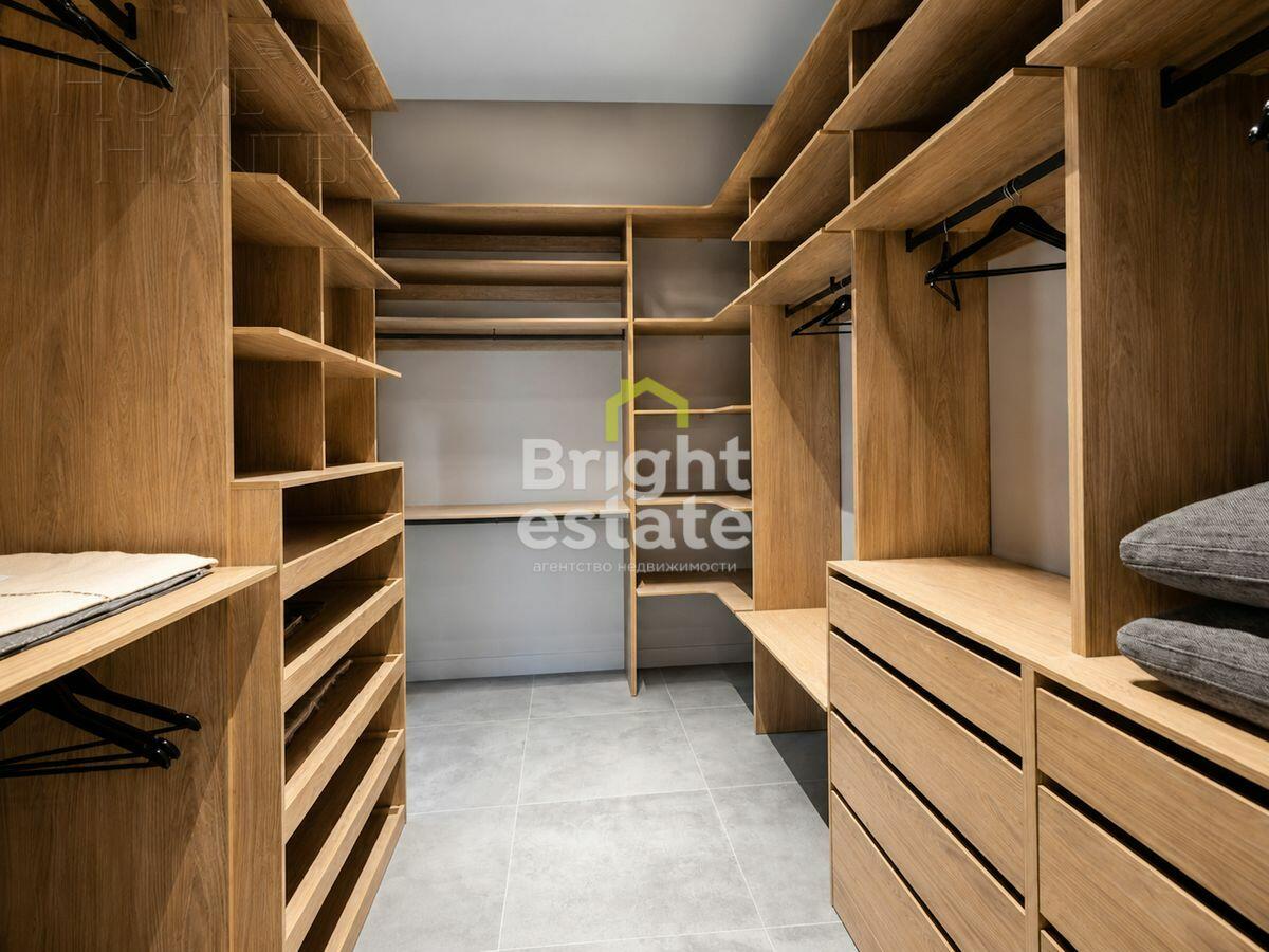 2-этажный коттедж 750 м² с отделкой