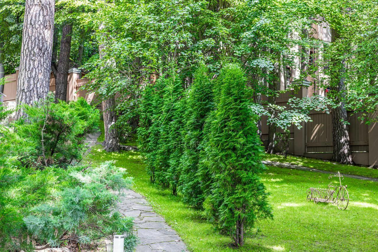 2-этажный коттедж 800 м² с отделкой