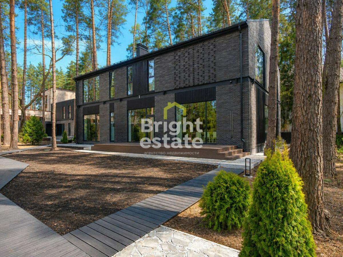 2-этажный коттедж 750 м² с отделкой