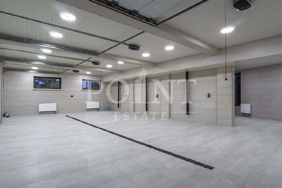 2-этажный коттедж 1 750 м² без отделки