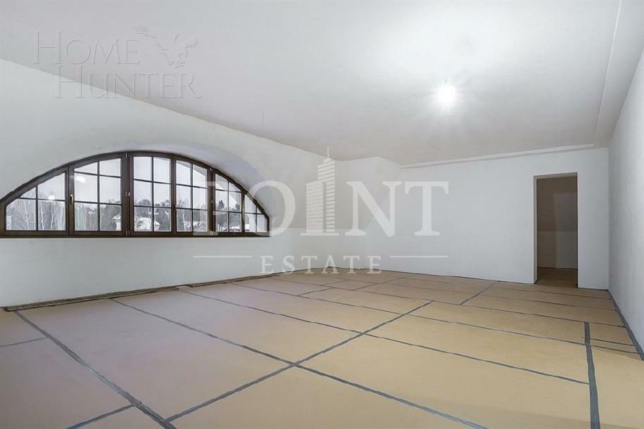 2-этажный коттедж 1 750 м² без отделки