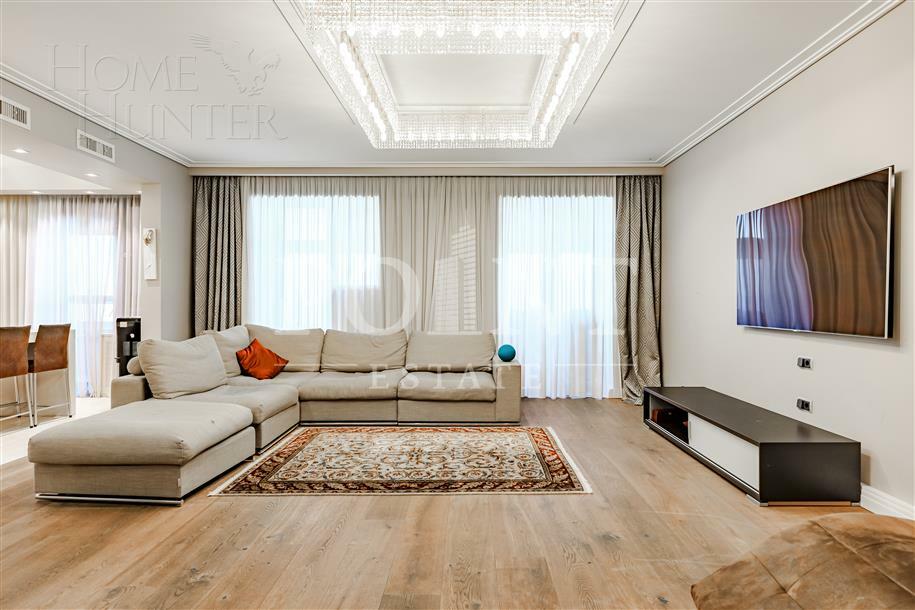 2-УРОВНЕВАЯ КВАРТИРА С ОТДЕЛКОЙ 230 М² НА 15 ЭТАЖЕ