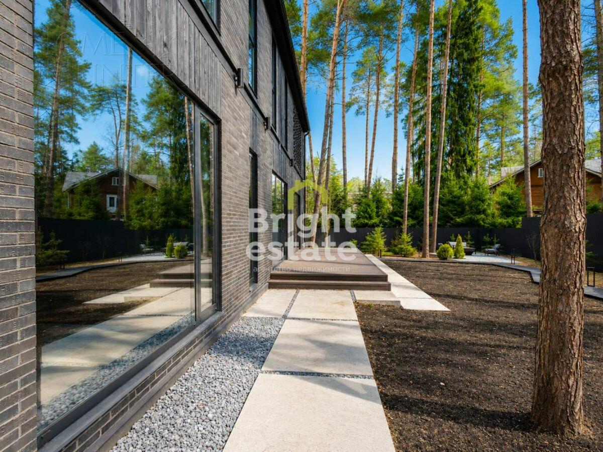 2-этажный коттедж 750 м² с отделкой