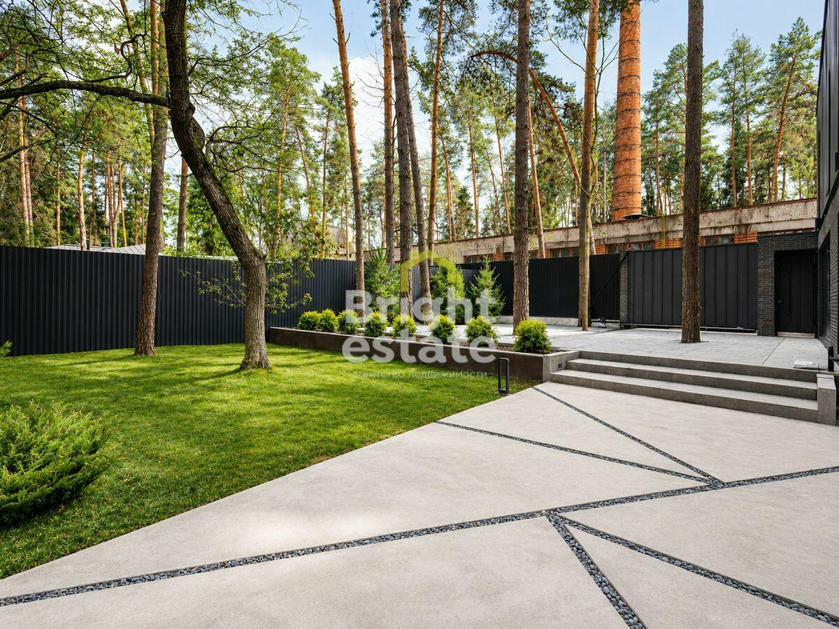 2-этажный коттедж 750 м² с отделкой