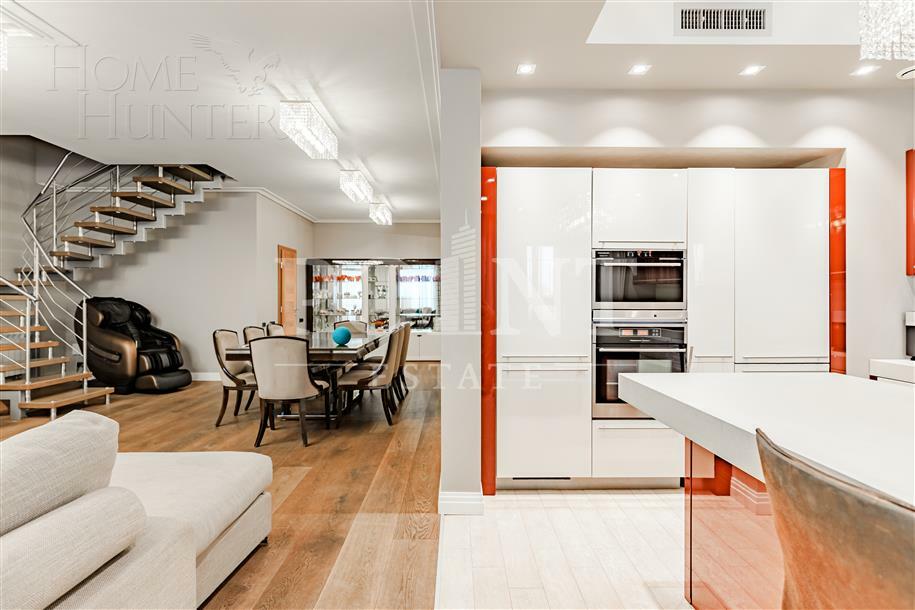 2-УРОВНЕВАЯ КВАРТИРА С ОТДЕЛКОЙ 230 М² НА 15 ЭТАЖЕ