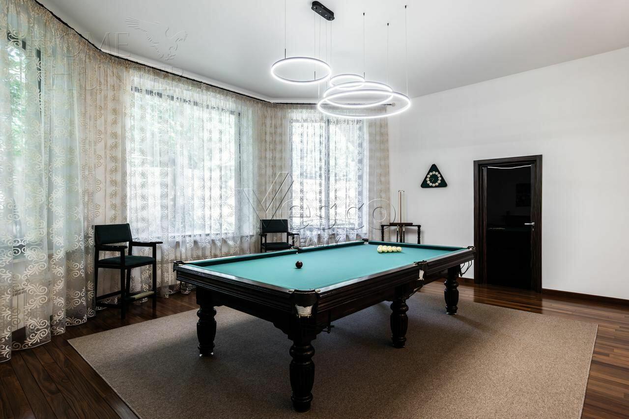 2-этажный коттедж 800 м² с отделкой