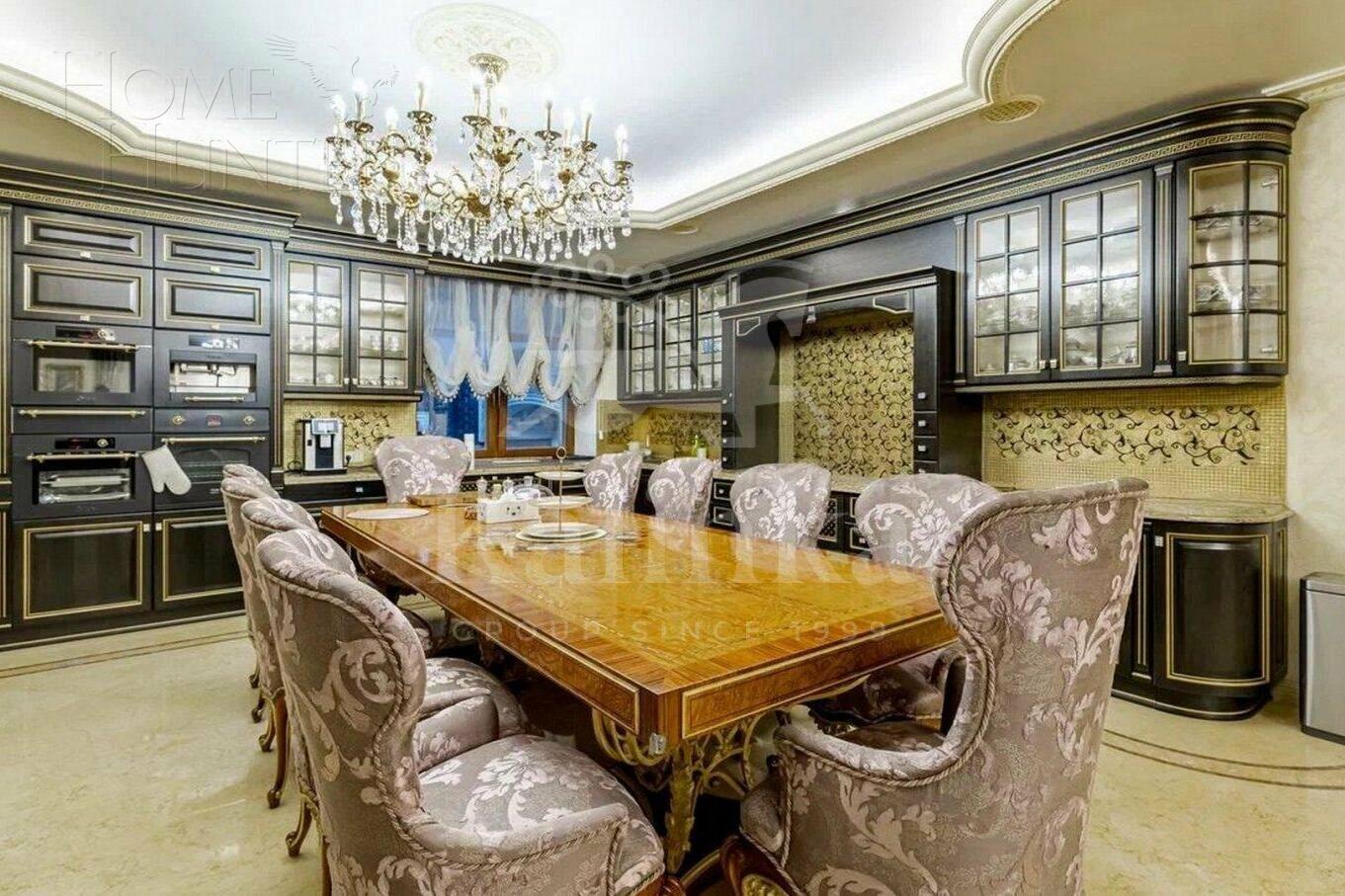 3-этажный коттедж 920 м² с отделкой