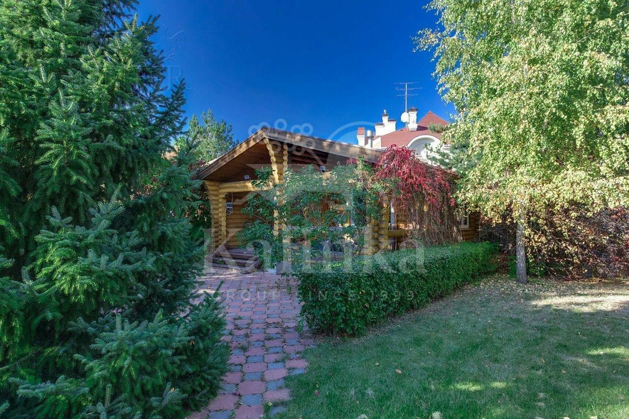 2-этажный коттедж 550 м² с отделкой
