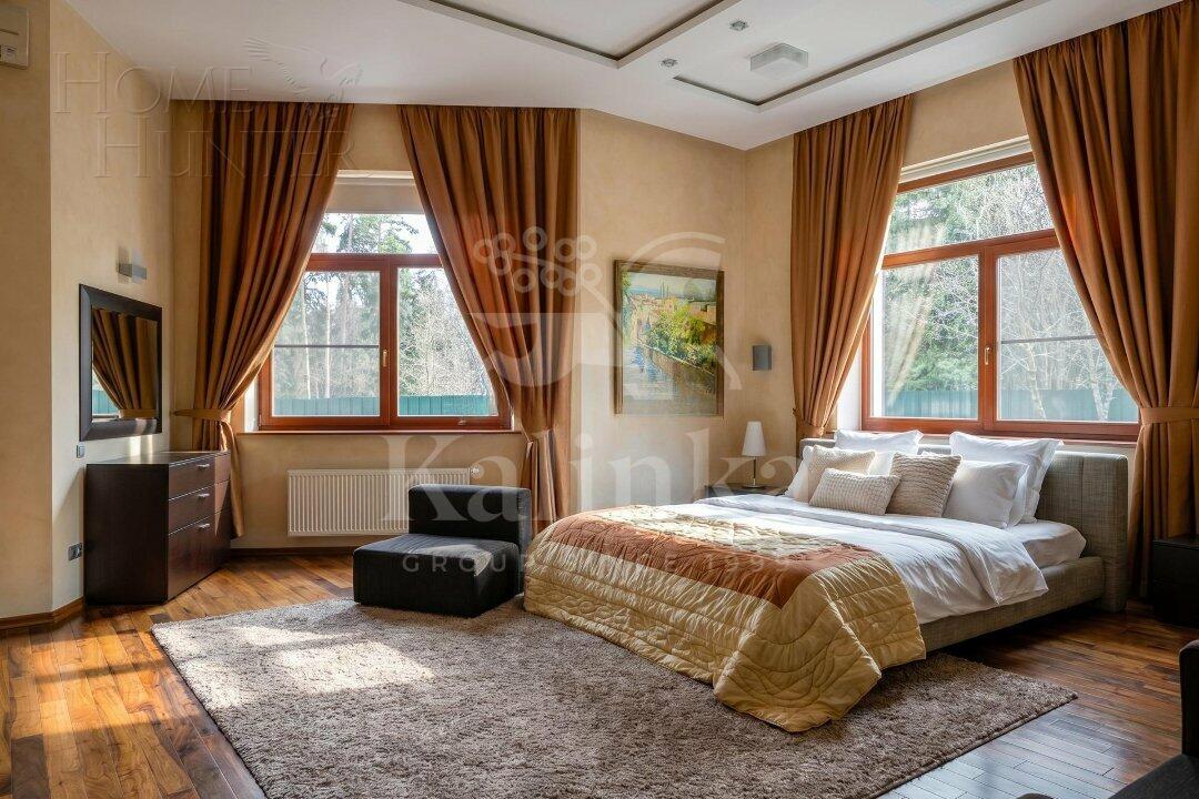 1-этажный коттедж 450 м² с отделкой