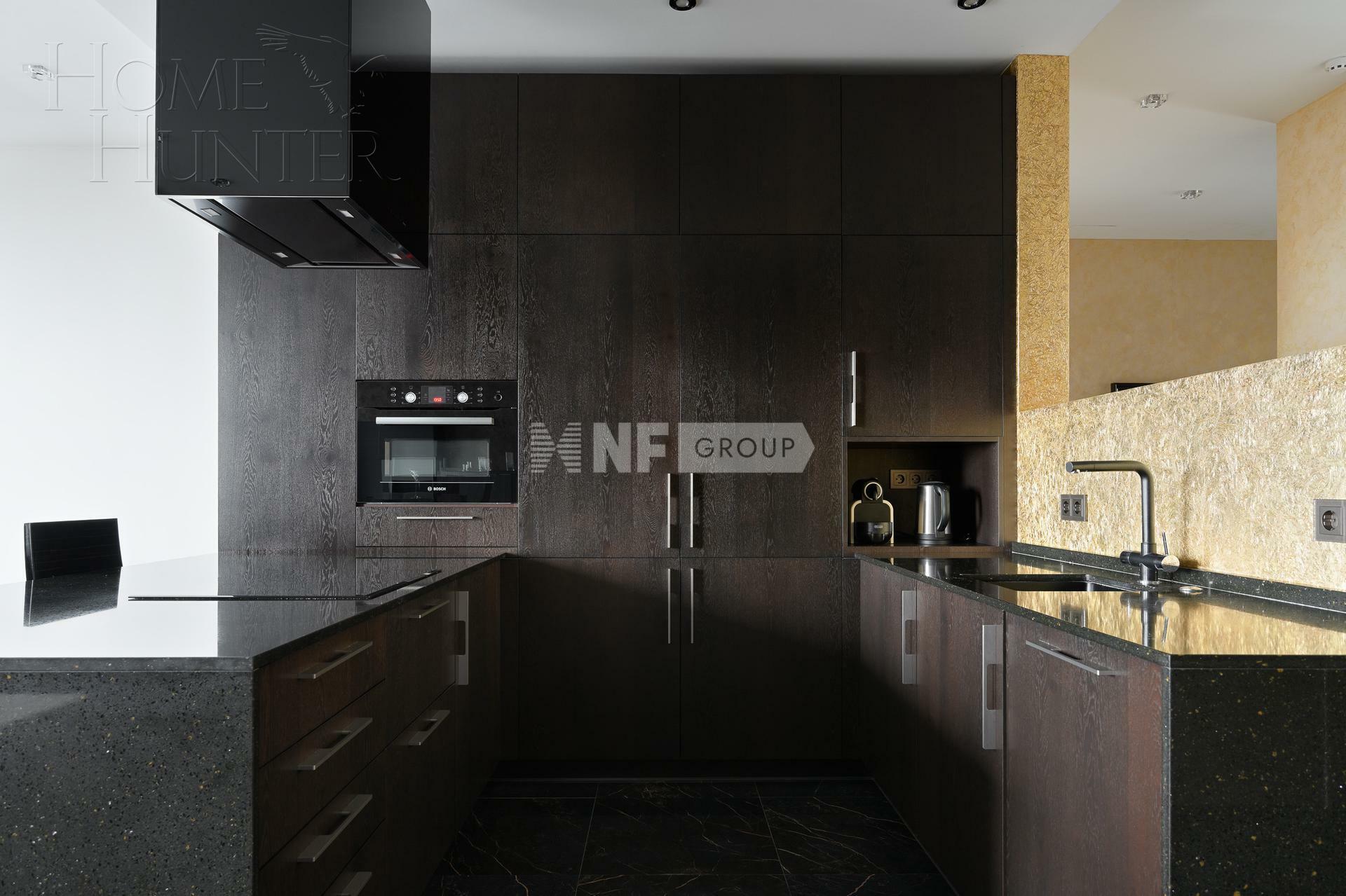 4-КОМН. КВАРТИРА С ОТДЕЛКОЙ 180.8 М² НА 19 ЭТАЖЕ