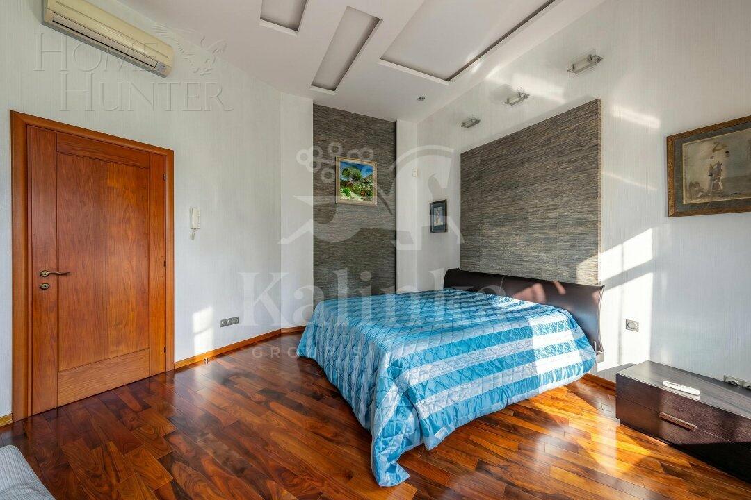 1-этажный коттедж 450 м² с отделкой