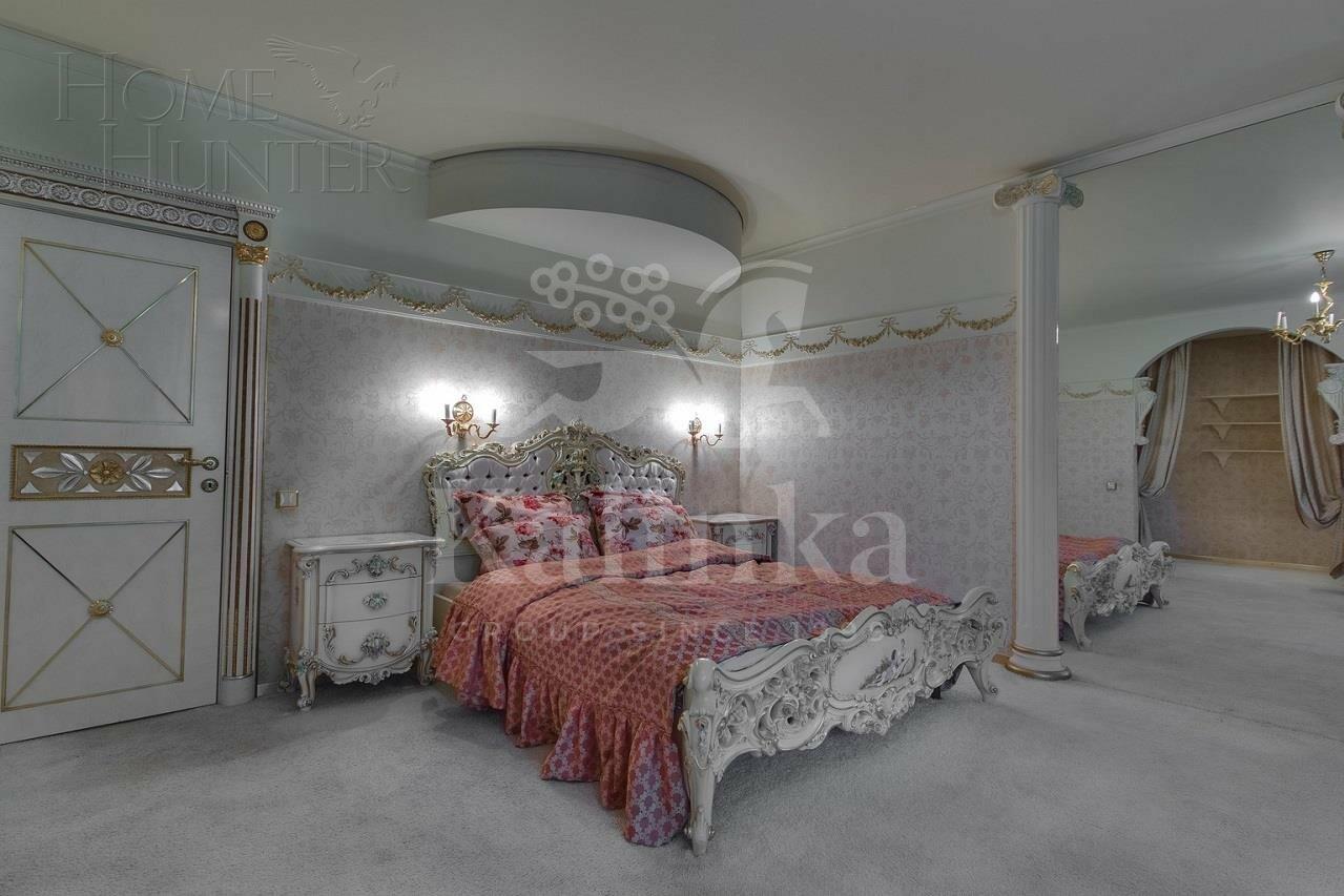 2-этажный коттедж 550 м² с отделкой
