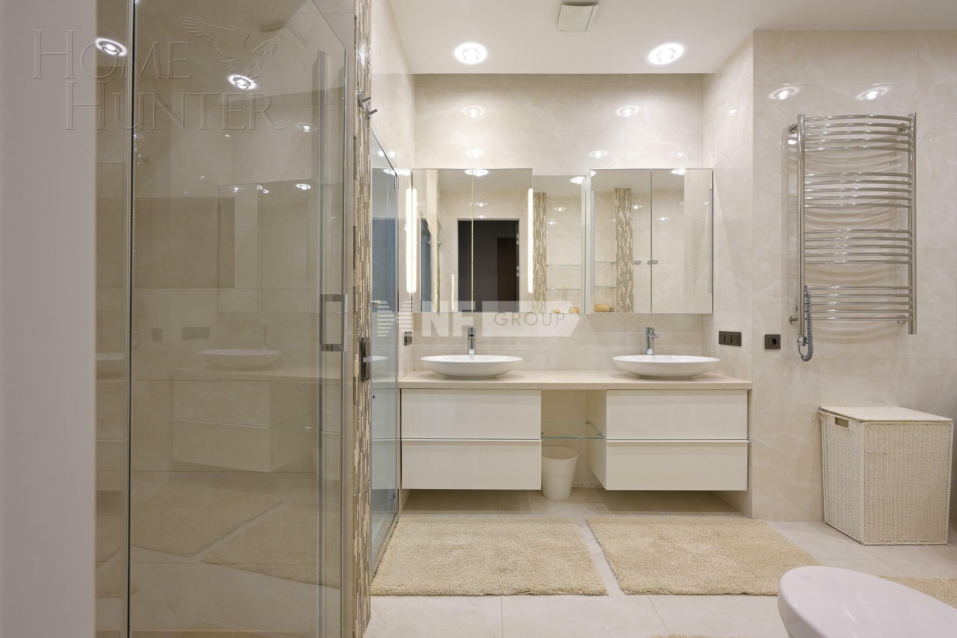 4-КОМН. КВАРТИРА С ОТДЕЛКОЙ 180.8 М² НА 19 ЭТАЖЕ