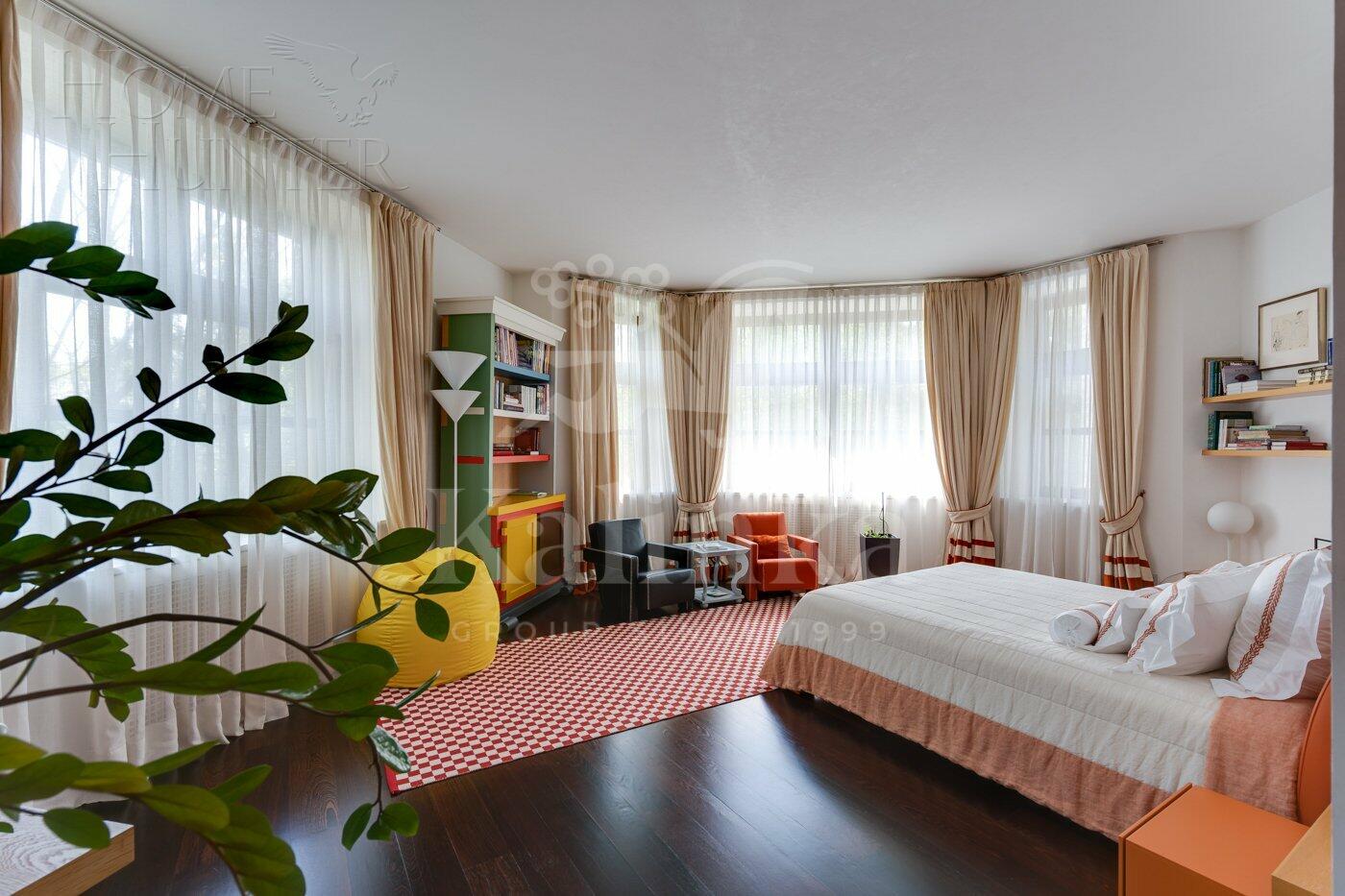 2-этажный коттедж 984 м² с отделкой