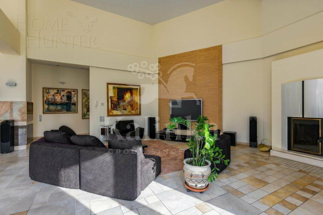 1-этажный коттедж 450 м² с отделкой