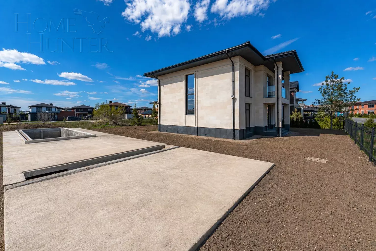2-этажный коттедж 310 м² без отделки